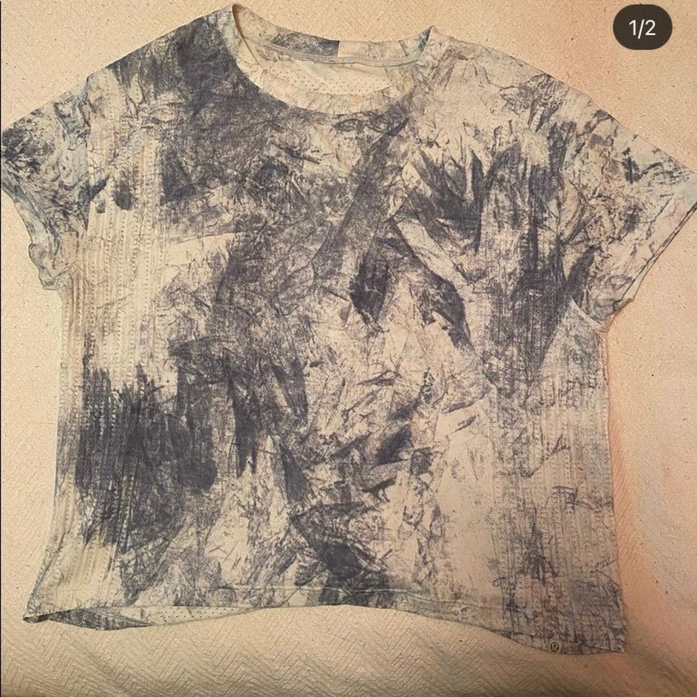 size 6 lulu top